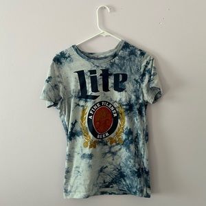 Blue and white tie-dye Miller Lite shirt